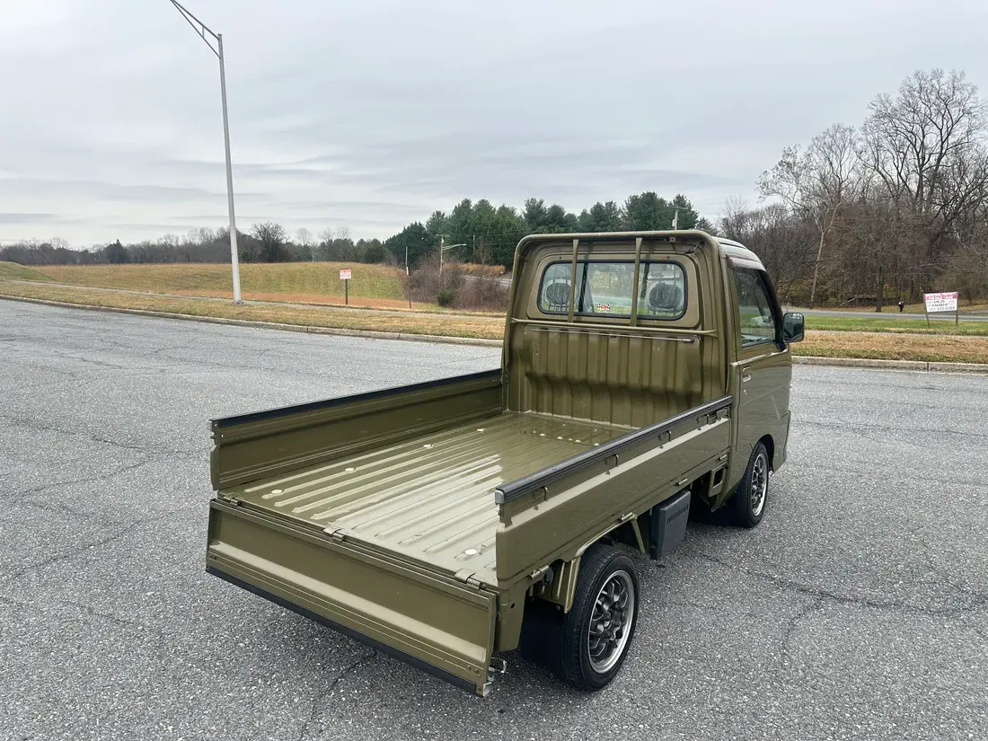 Custom 2000 Daihatsu HiJet 4x4