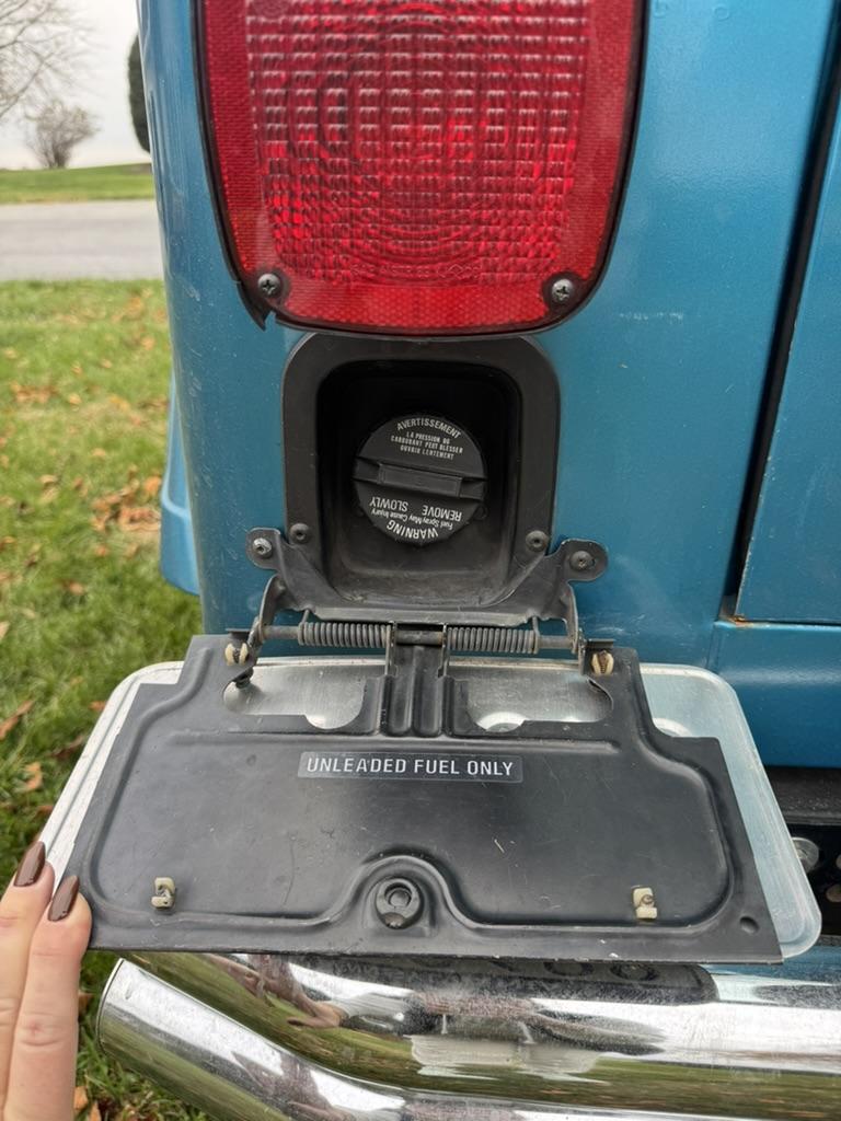 53k-Mile 1993 Jeep Wrangler YJ Splash Edition