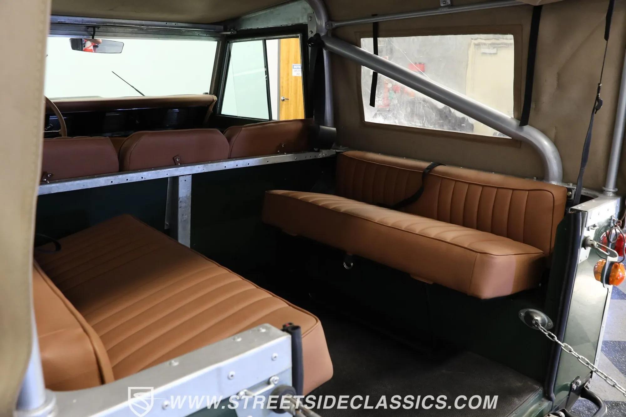 1971 Land Rover Series IIA