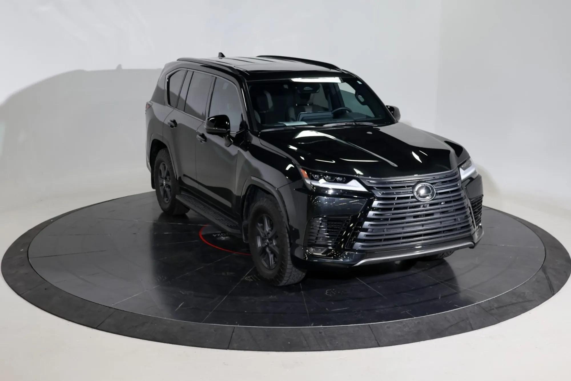 2025 Lexus LX 700h Overtrail - 4