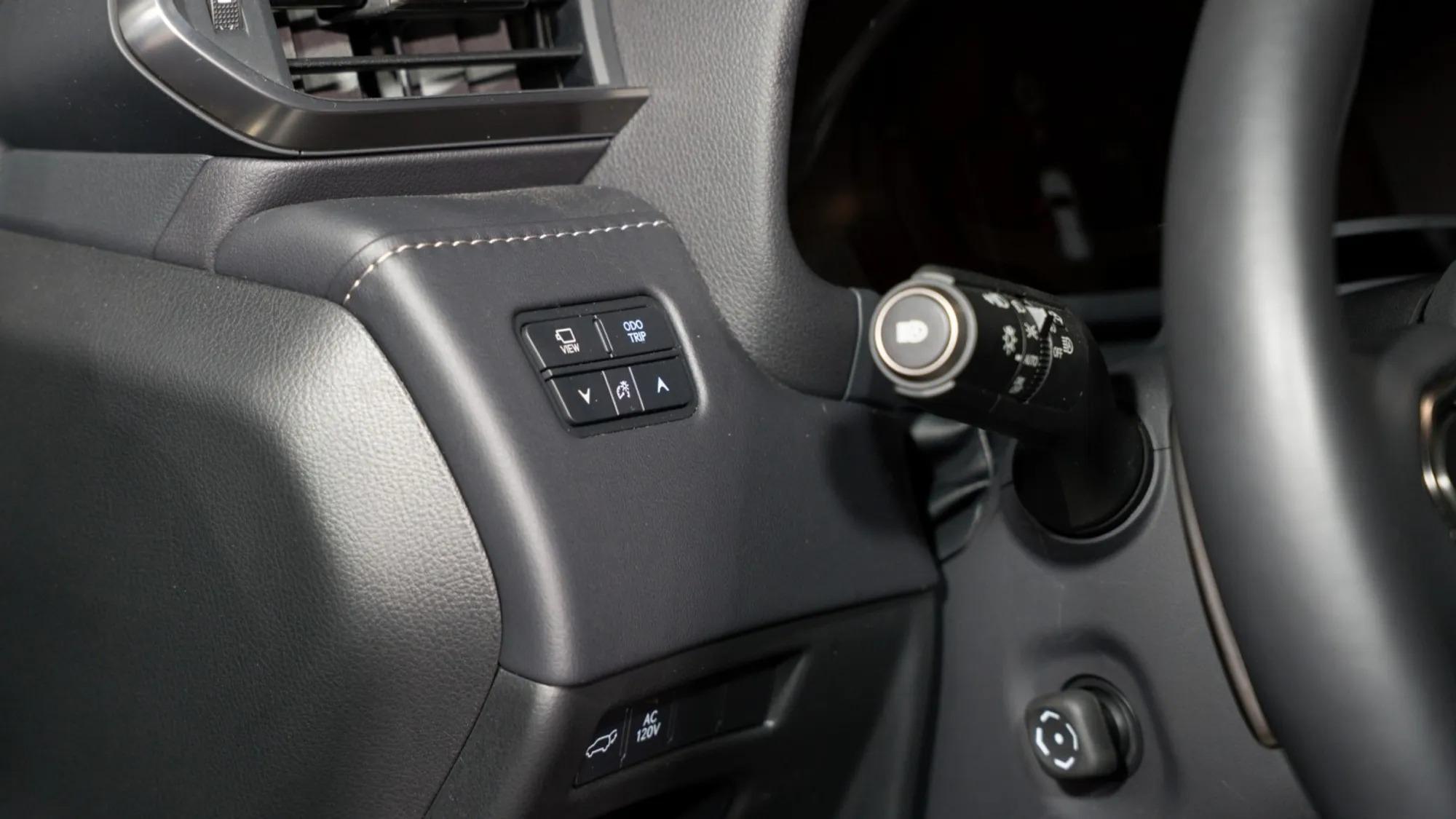 2025 Lexus LX 700h Overtrail