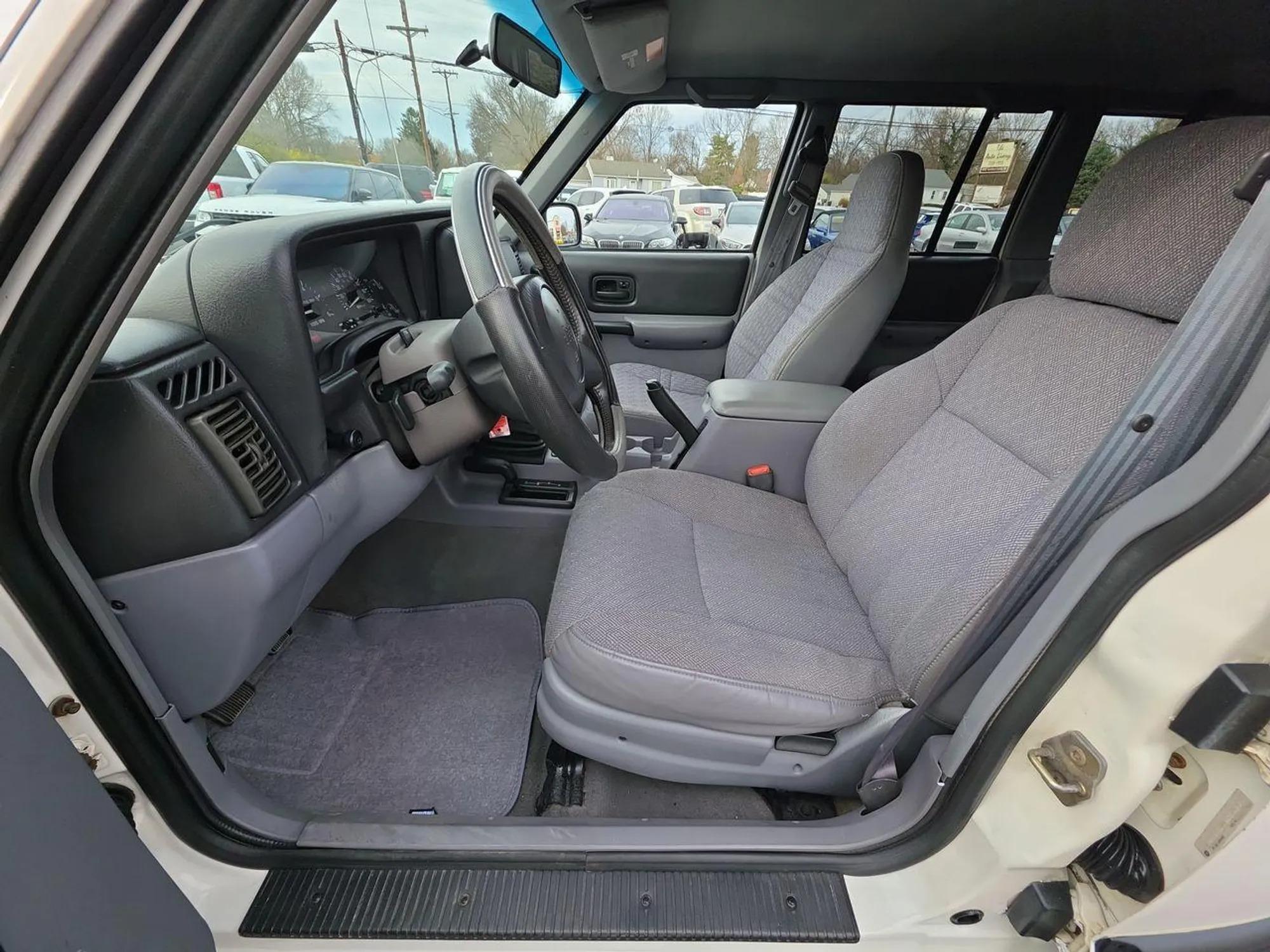 1998 Jeep Cherokee Sport