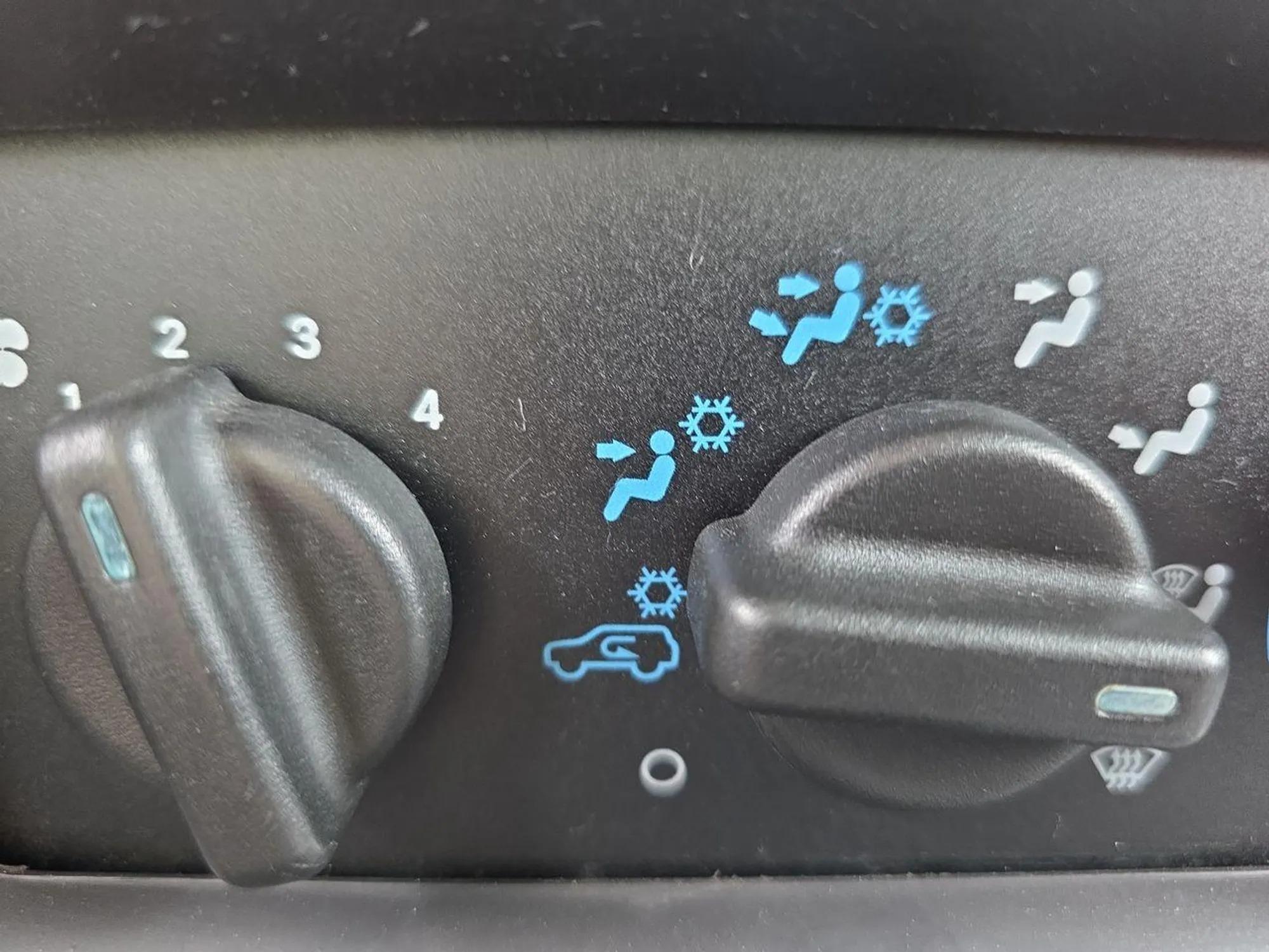 1998 Jeep Cherokee Sport