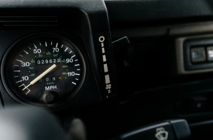 1995 Land Rover NAS Defender 90