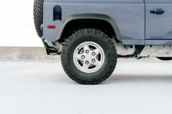 1995 Land Rover NAS Defender 90