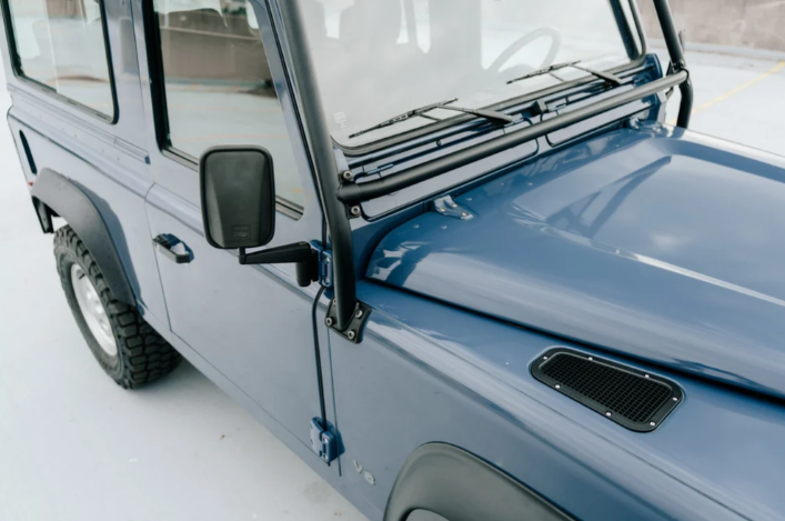 1995 Land Rover NAS Defender 90