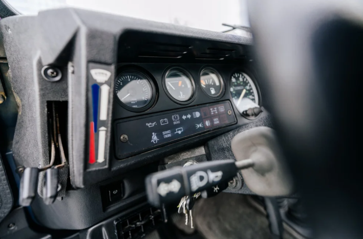 1995 Land Rover NAS Defender 90