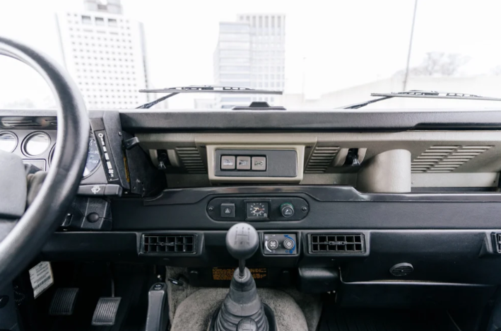 1995 Land Rover NAS Defender 90
