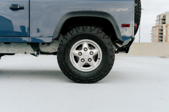 1995 Land Rover NAS Defender 90