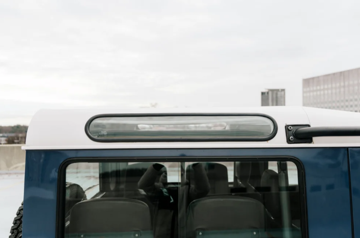 1995 Land Rover NAS Defender 90