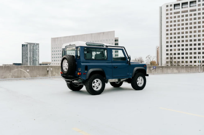 1995 Land Rover NAS Defender 90