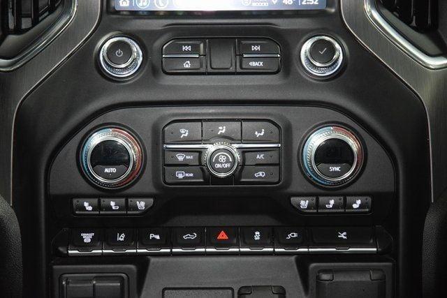 2023 GMC Sierra 3500HD Denali