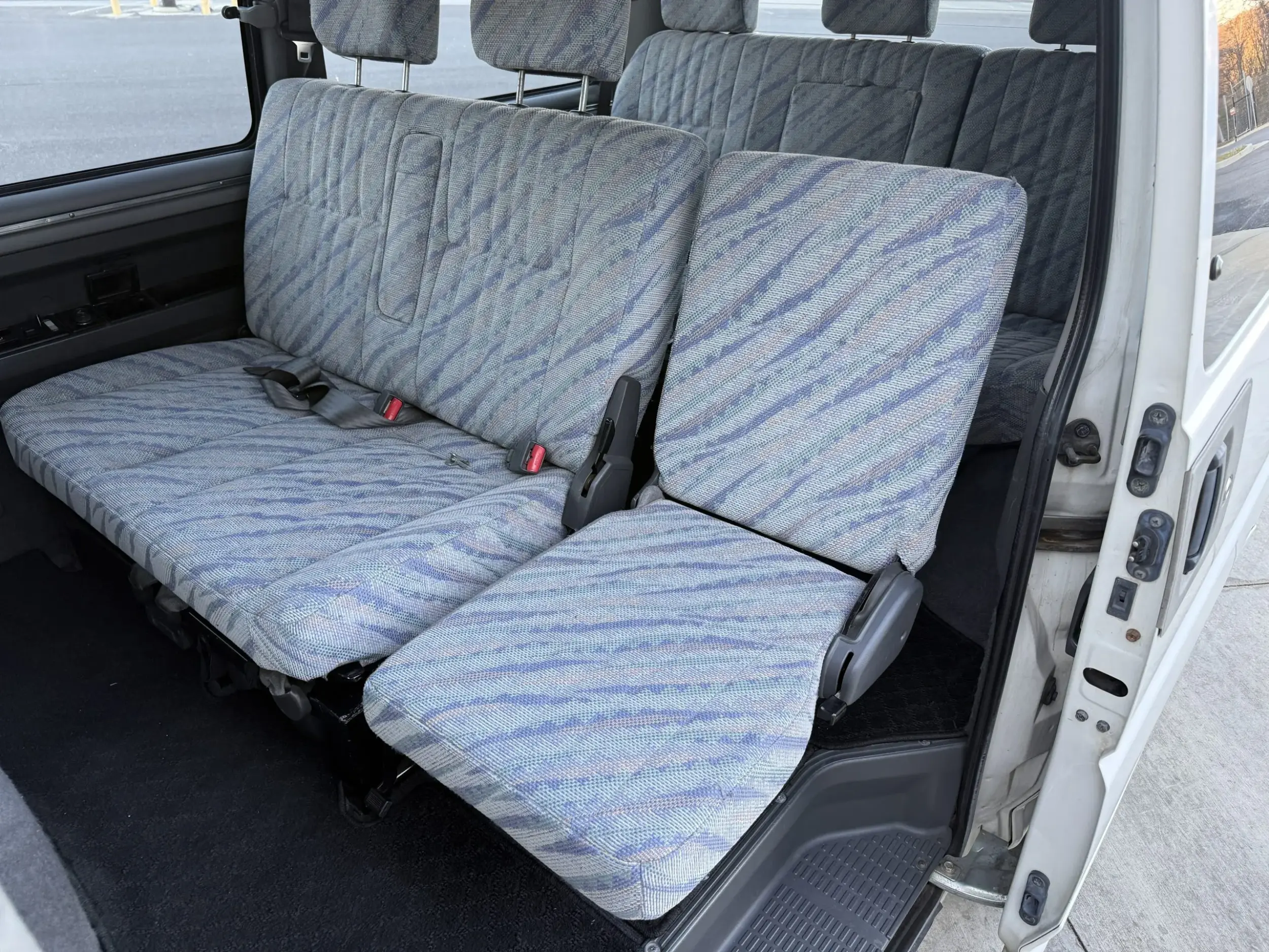 1998 Mitsubishi Delica Star Wagon