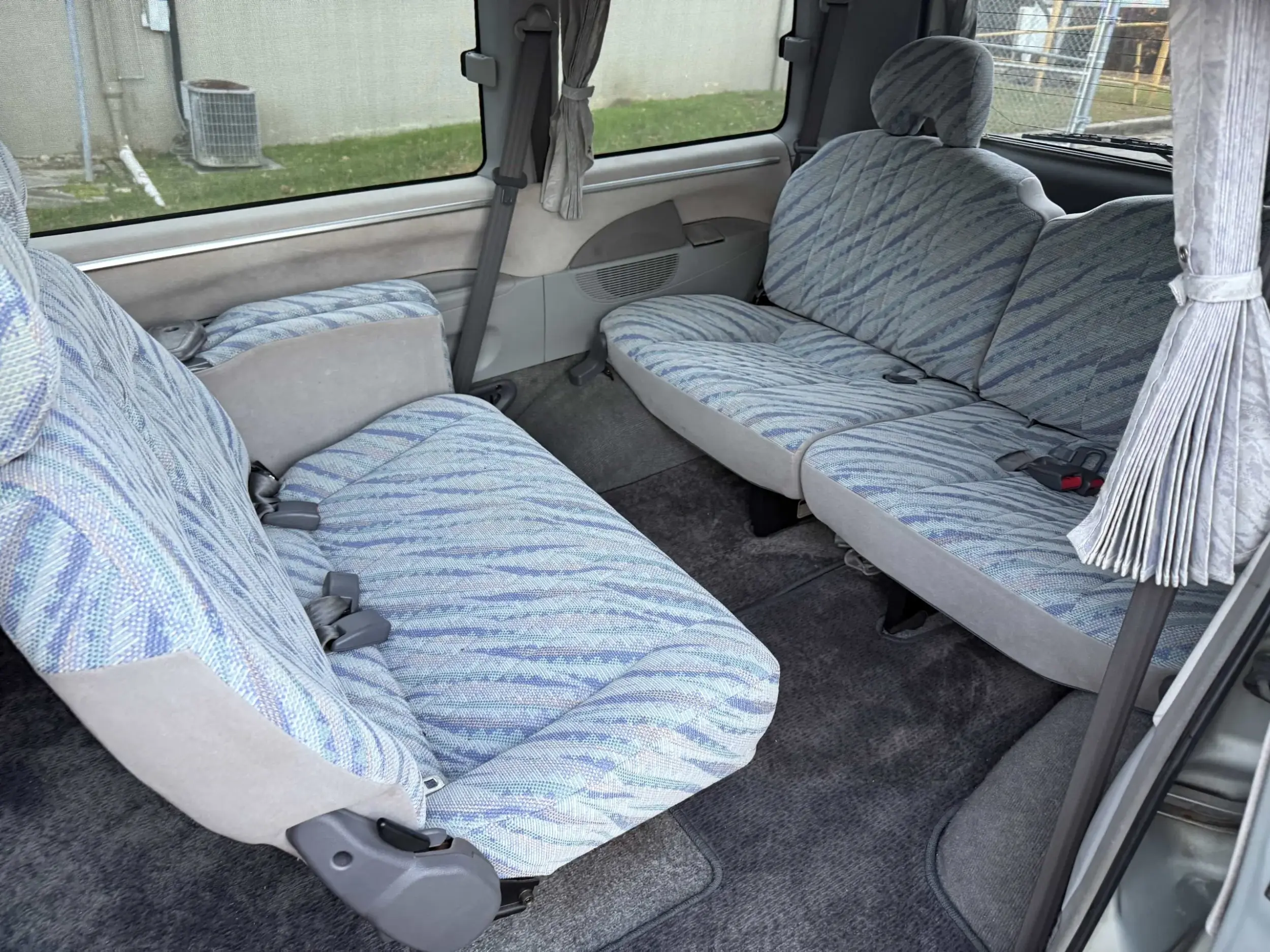 1996 Mitsubishi Delica Space Gear