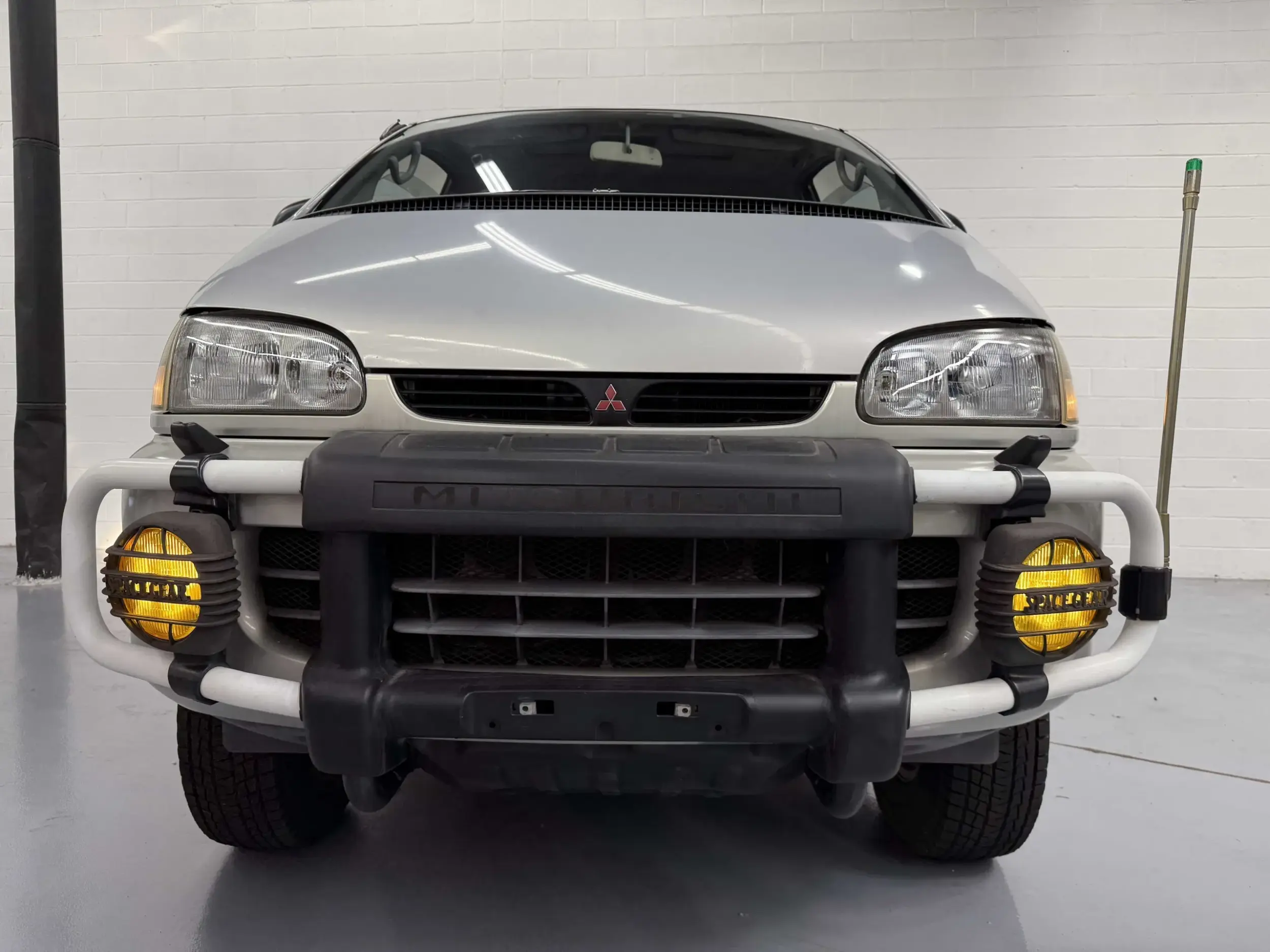 1996 Mitsubishi Delica Space Gear