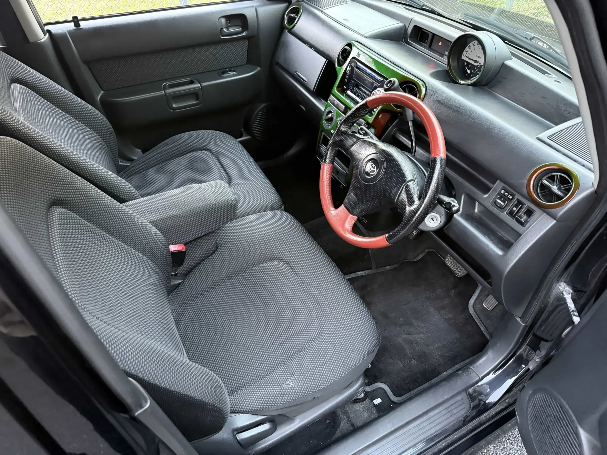 2000 Toyota bB ZX Edition 4WD