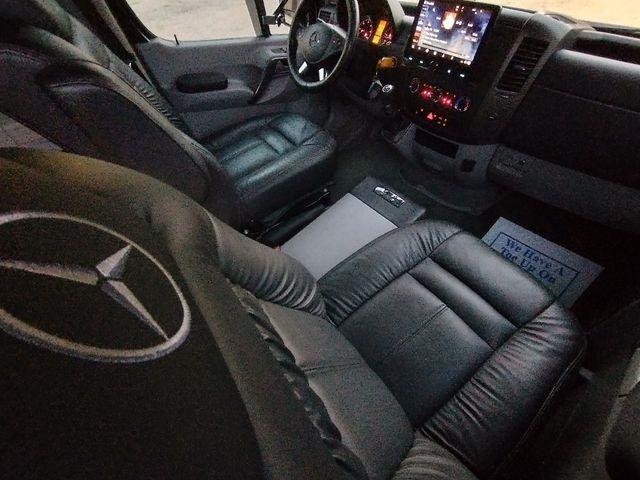 2014 Mercedes-Benz Sprinter 2500