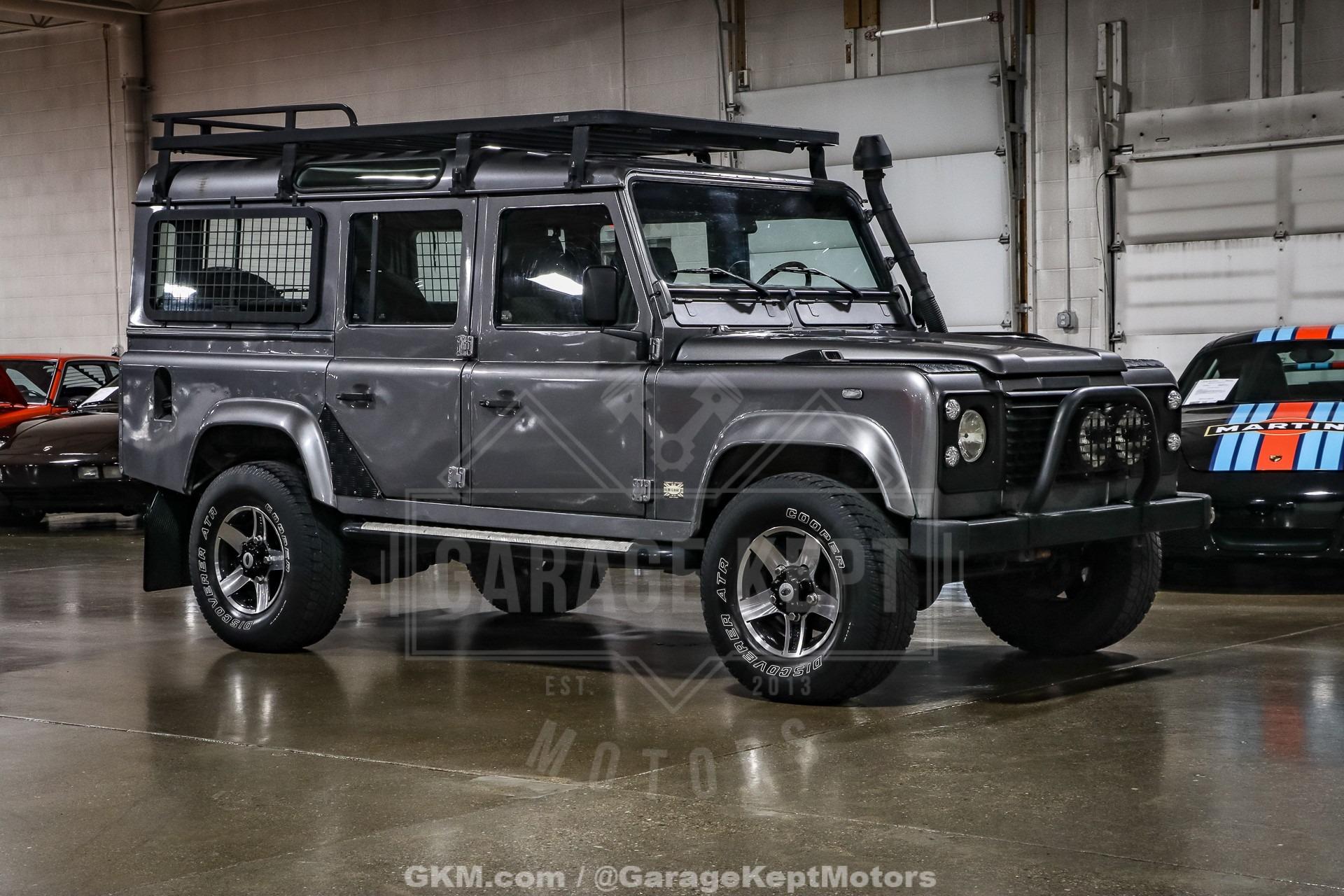  Land Rover Defender