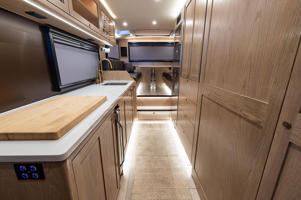 2023 EarthRoamer XV-SX-004