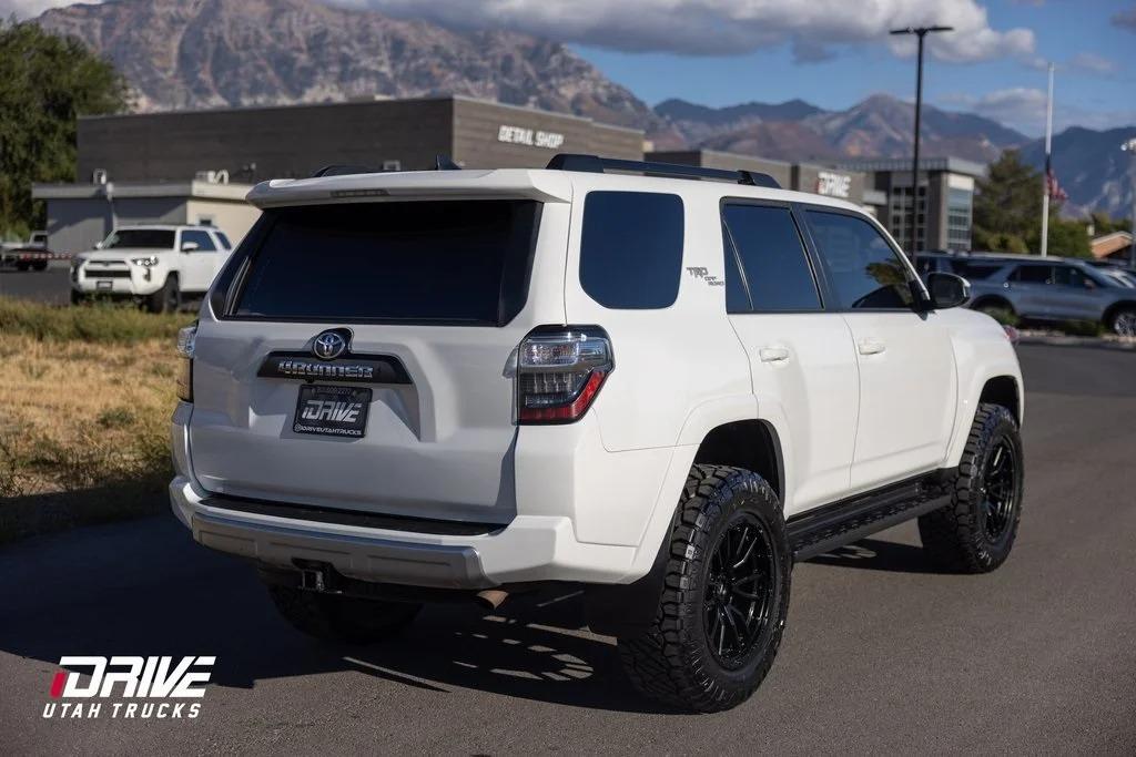 2022 Toyota 4Runner TRD Off-Road