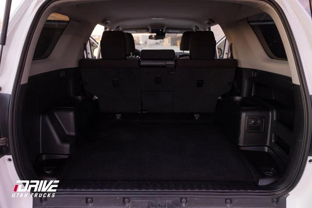 2022 Toyota 4Runner TRD Off-Road