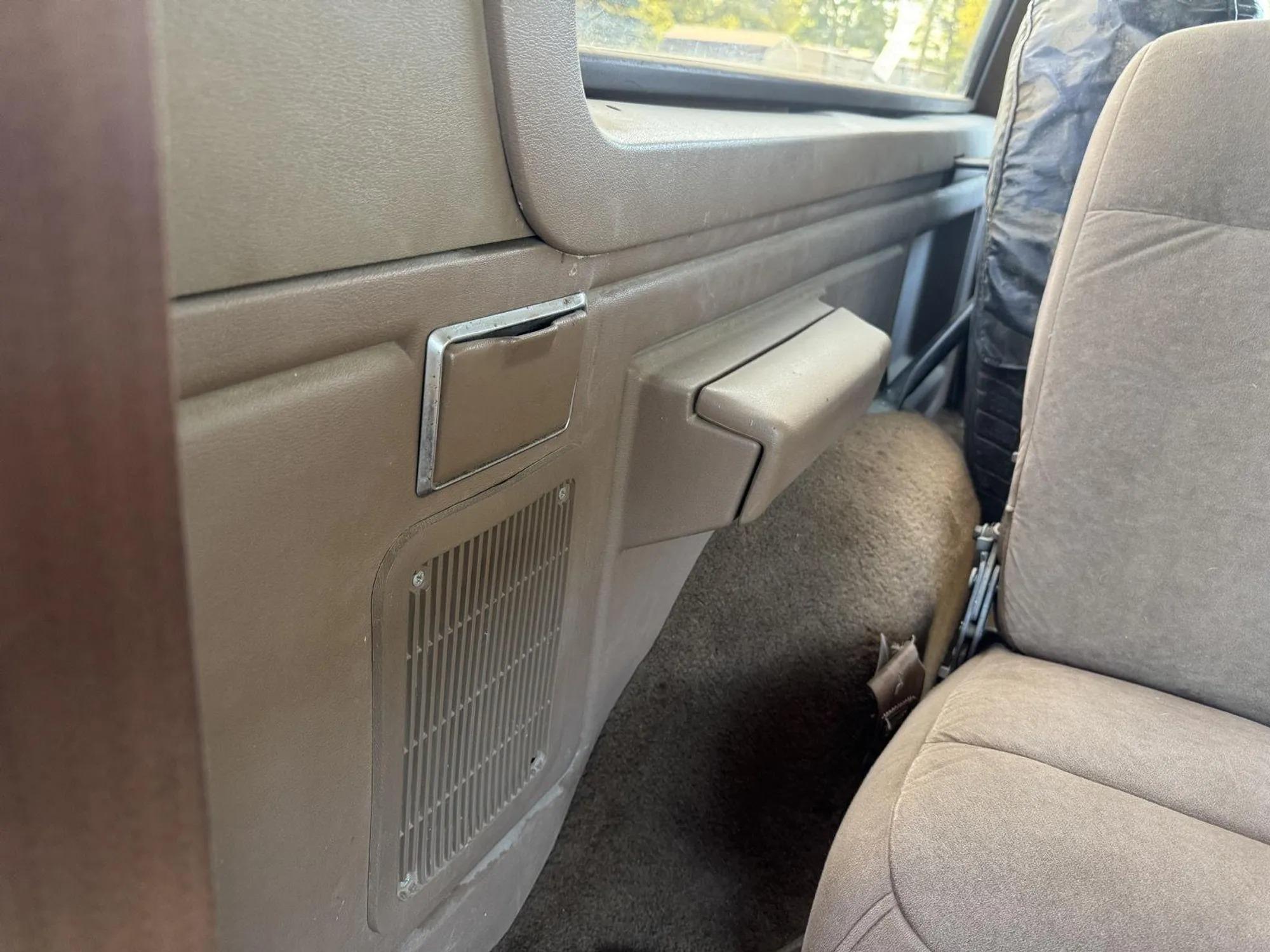 1986 Ford Bronco Eddie Bauer