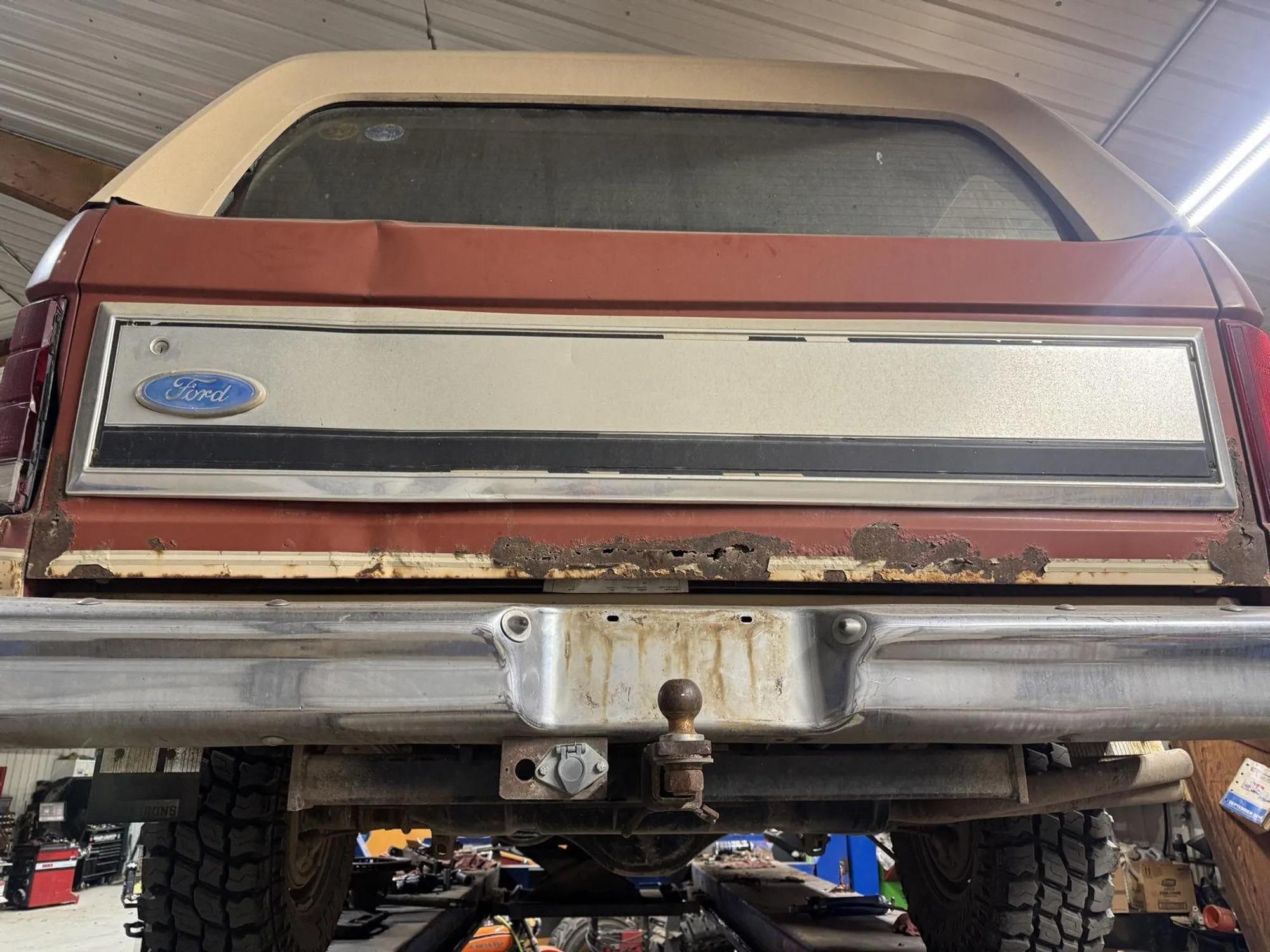 1986 Ford Bronco Eddie Bauer