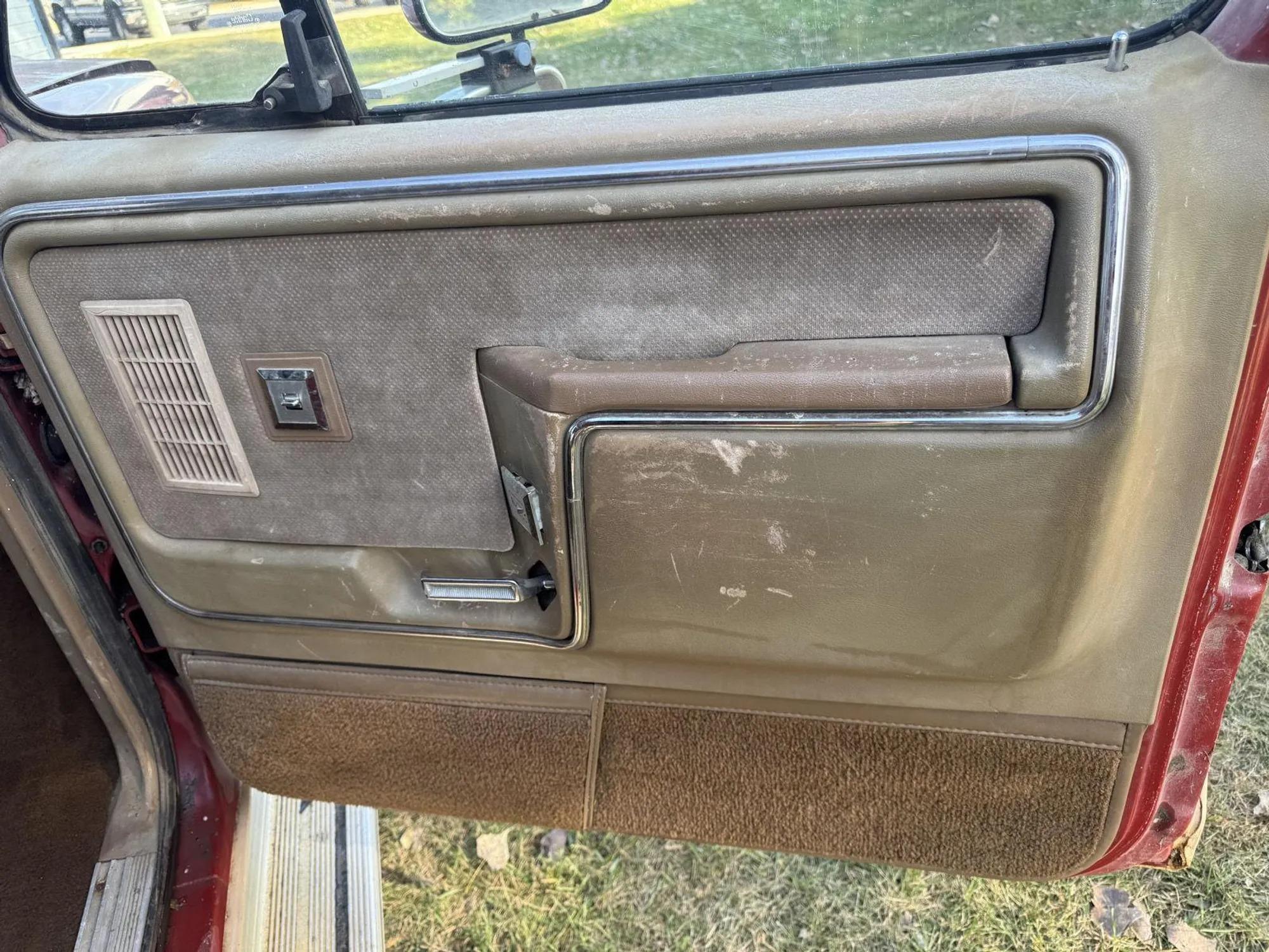 1986 Ford Bronco Eddie Bauer