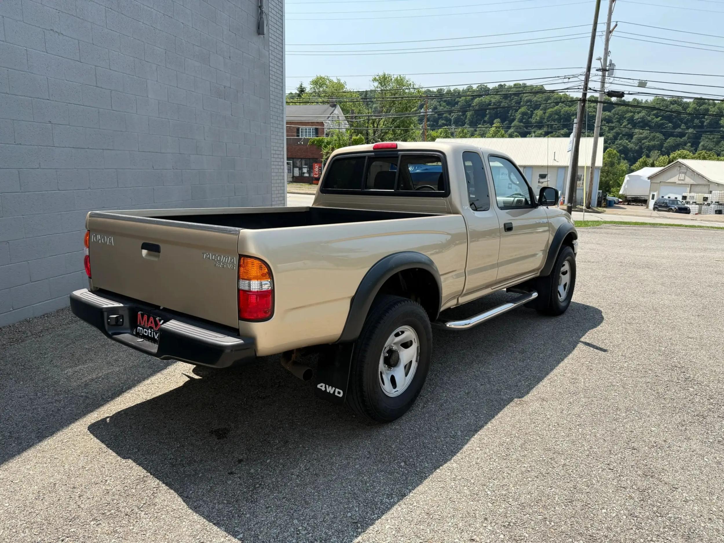 2002 Toyota Tacoma 4x4 - 5