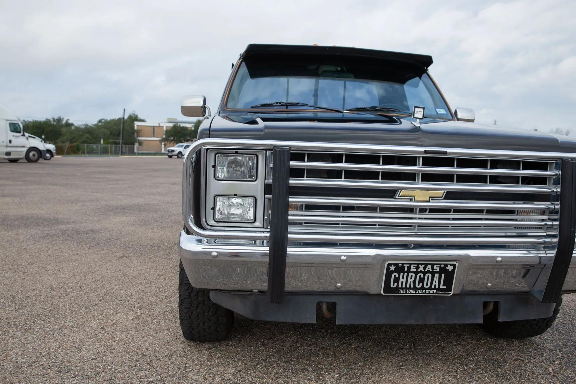 6.2L Detroit Diesel-Powered 1986 Chevrolet K20 Silverado Long Bed Pickup