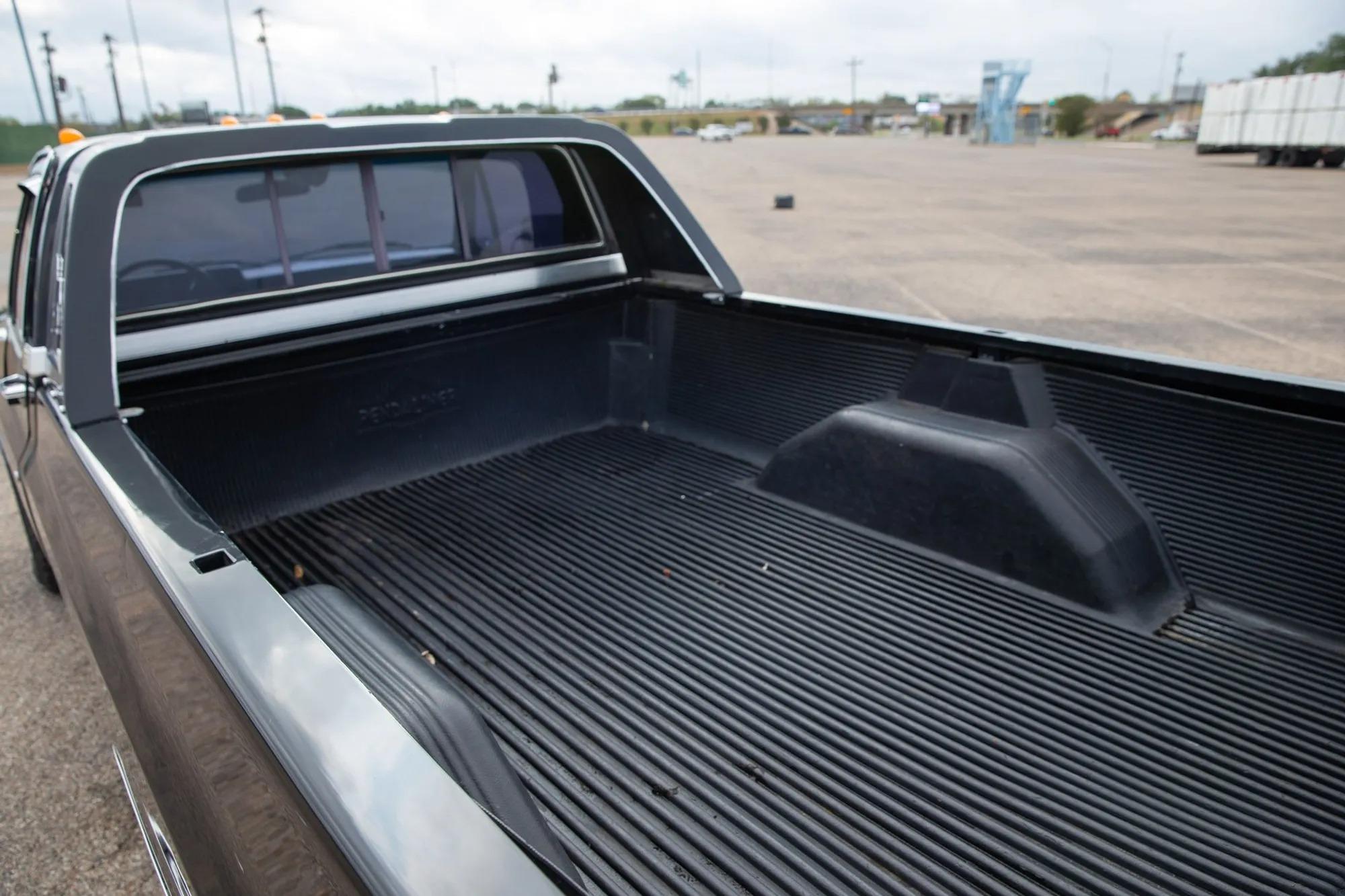 6.2L Detroit Diesel-Powered 1986 Chevrolet K20 Silverado Long Bed Pickup