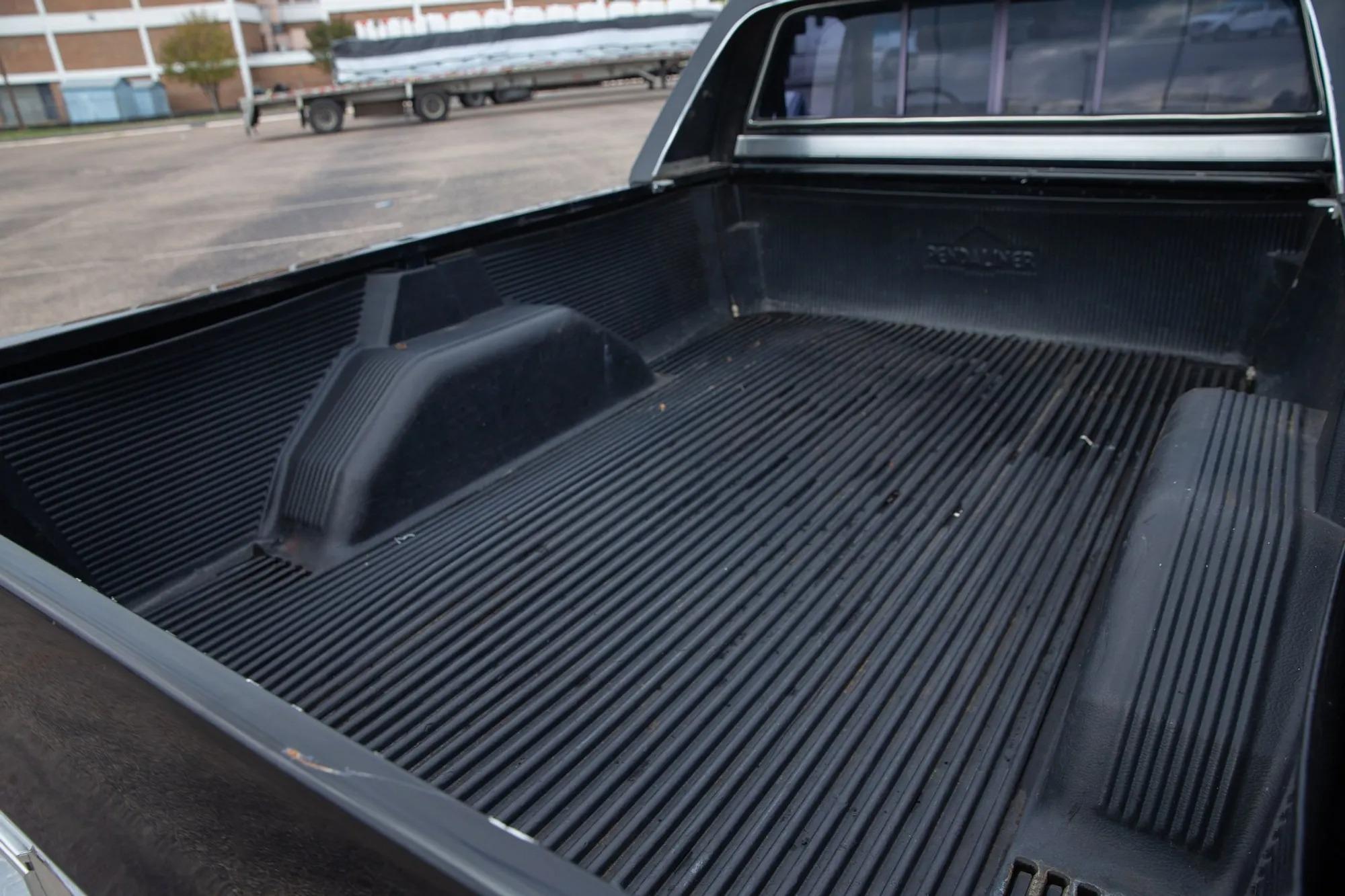 6.2L Detroit Diesel-Powered 1986 Chevrolet K20 Silverado Long Bed Pickup