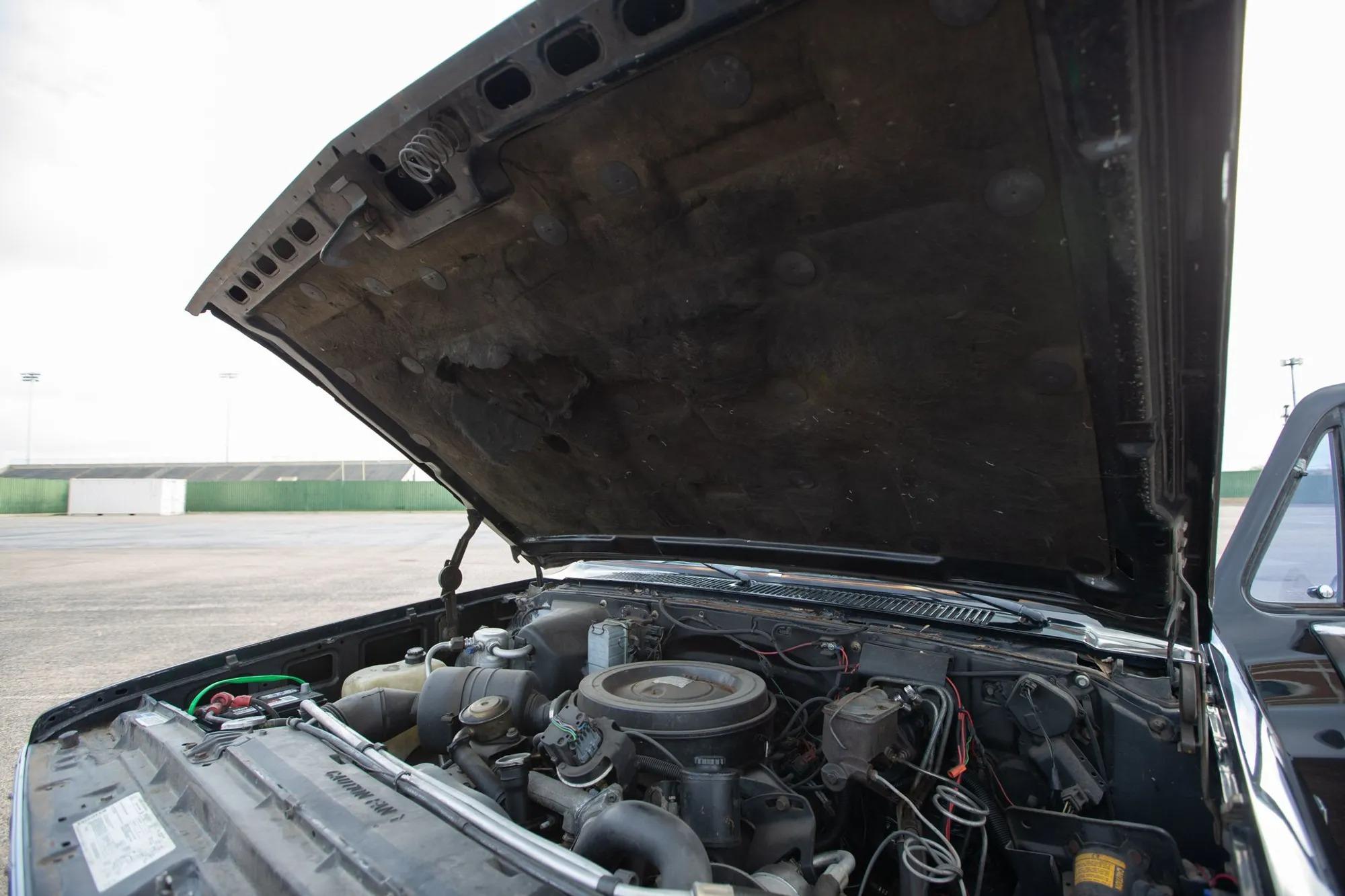 6.2L Detroit Diesel-Powered 1986 Chevrolet K20 Silverado Long Bed Pickup