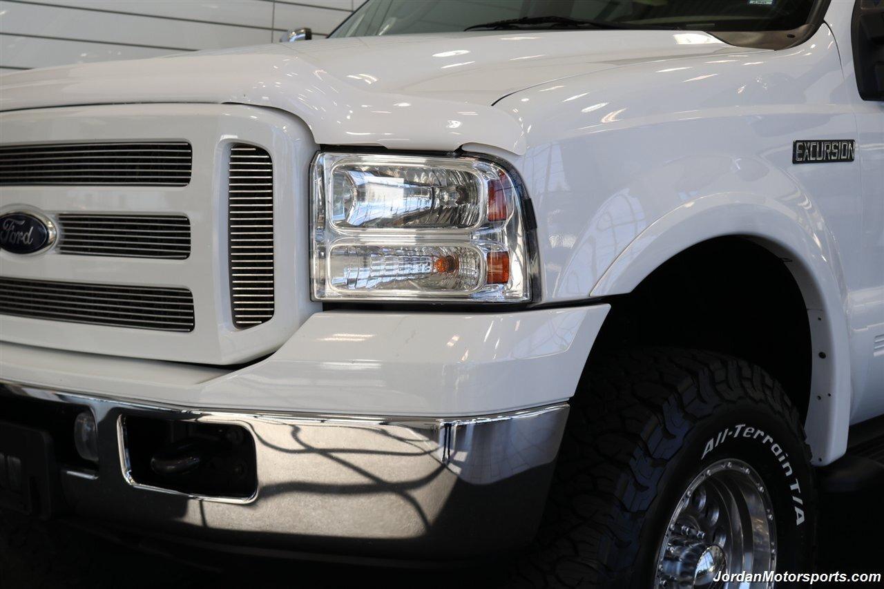 49k-Mile 2005 Ford Excursion Eddie Bauer