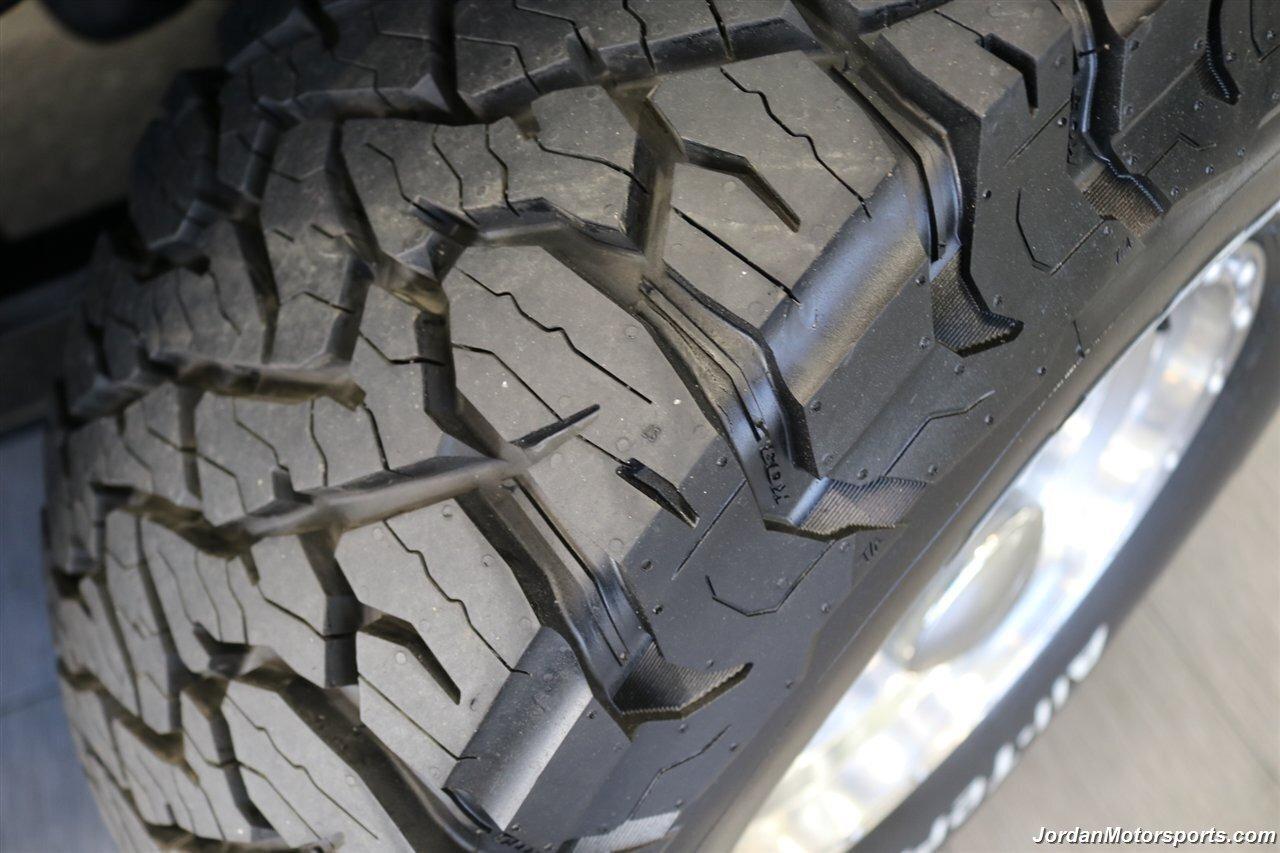 49k-Mile 2005 Ford Excursion Eddie Bauer