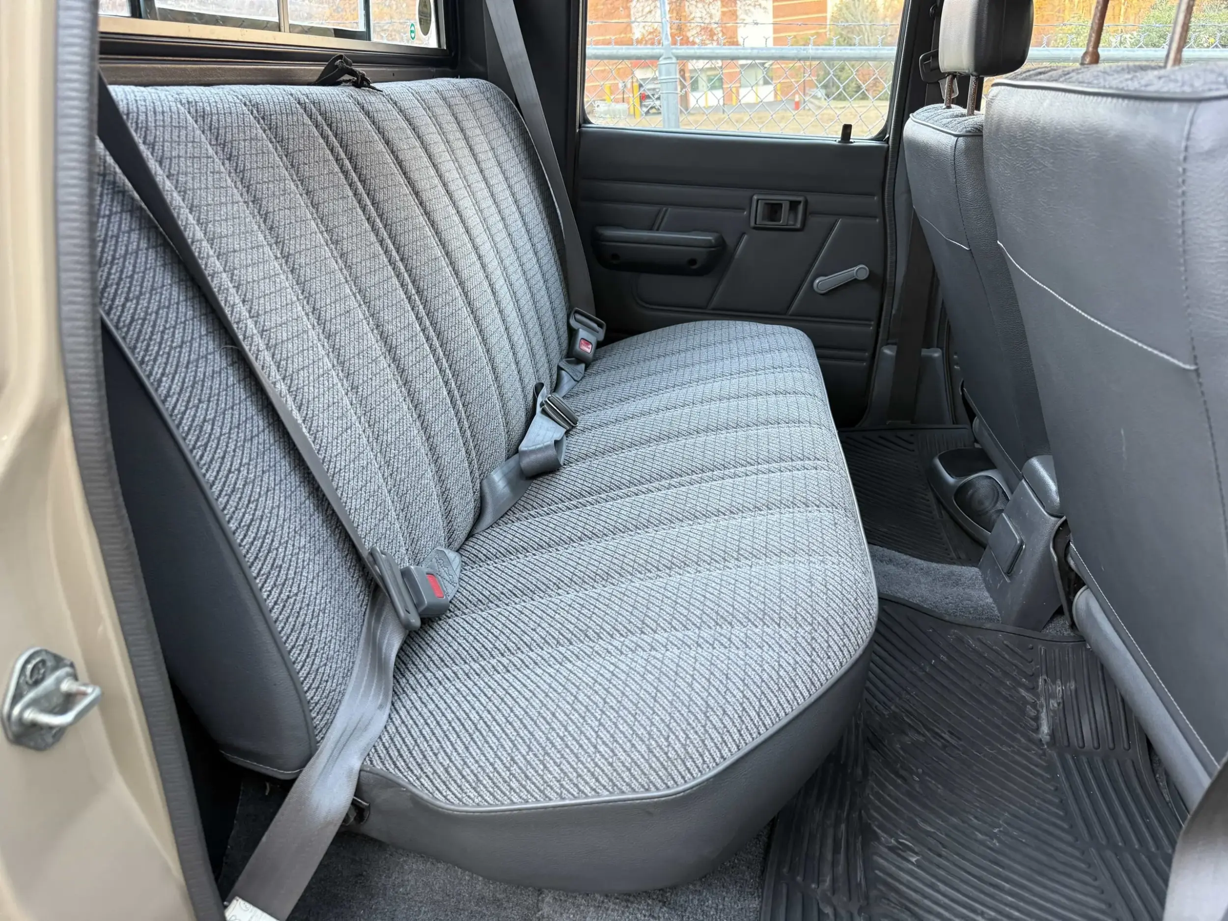 1991 Toyota Hilux LN107