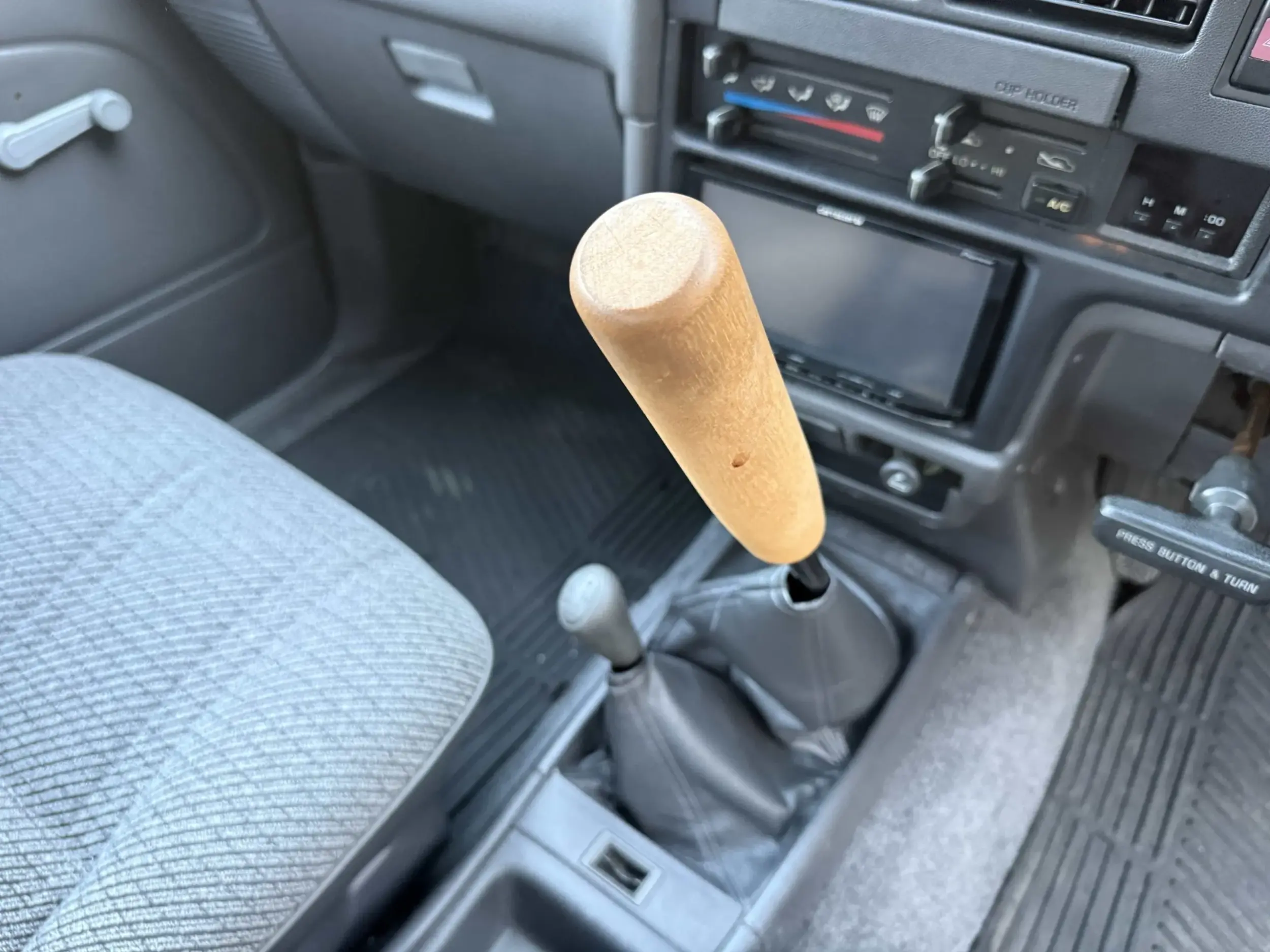 1991 Toyota Hilux LN107