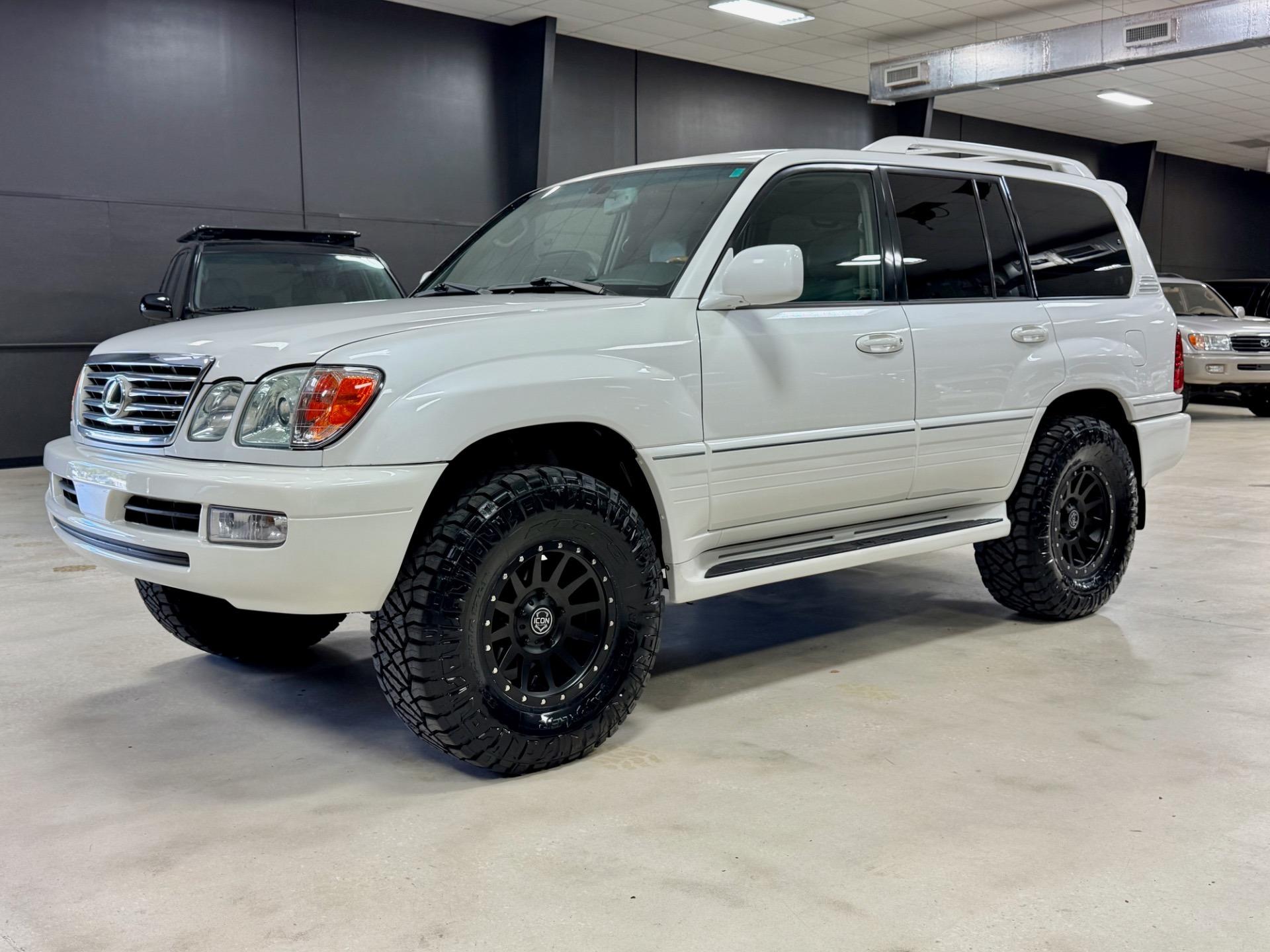  Lexus LX