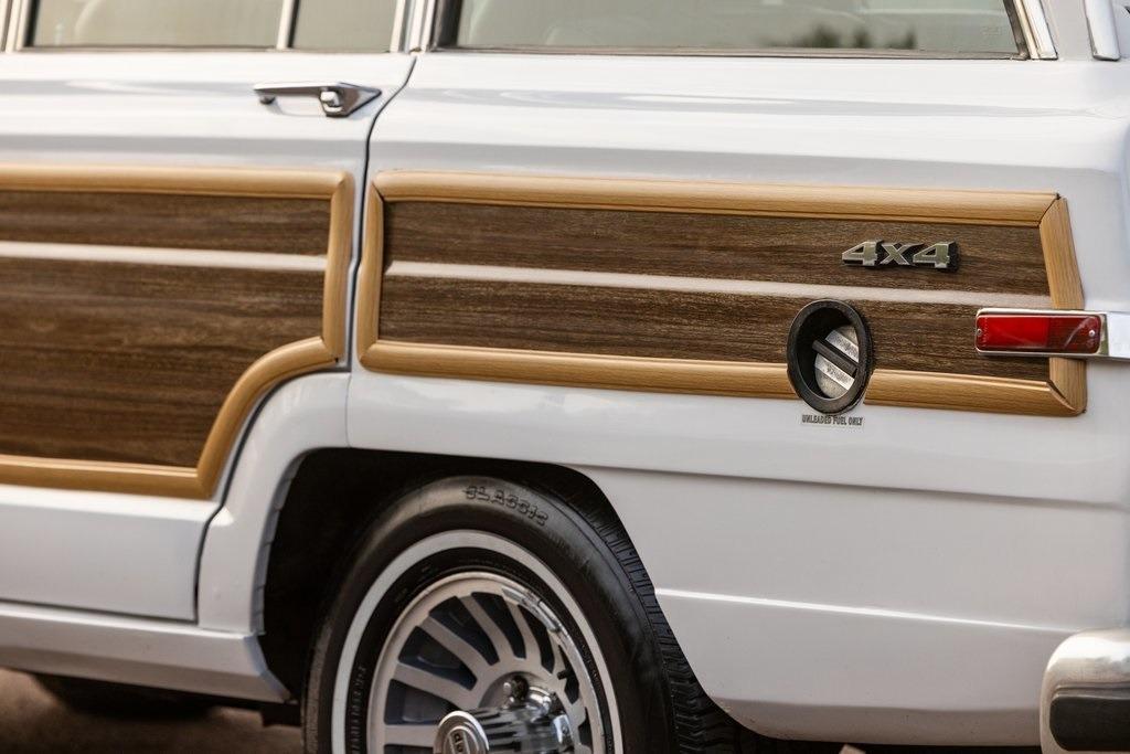 1989 Jeep Grand Wagoneer