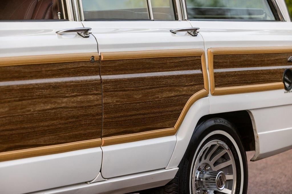 1989 Jeep Grand Wagoneer