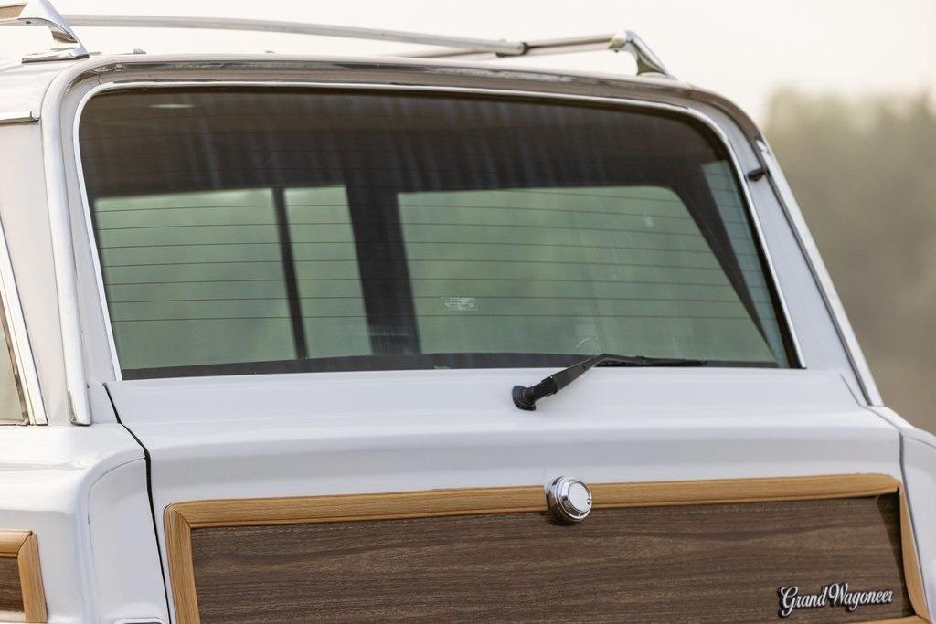 1989 Jeep Grand Wagoneer