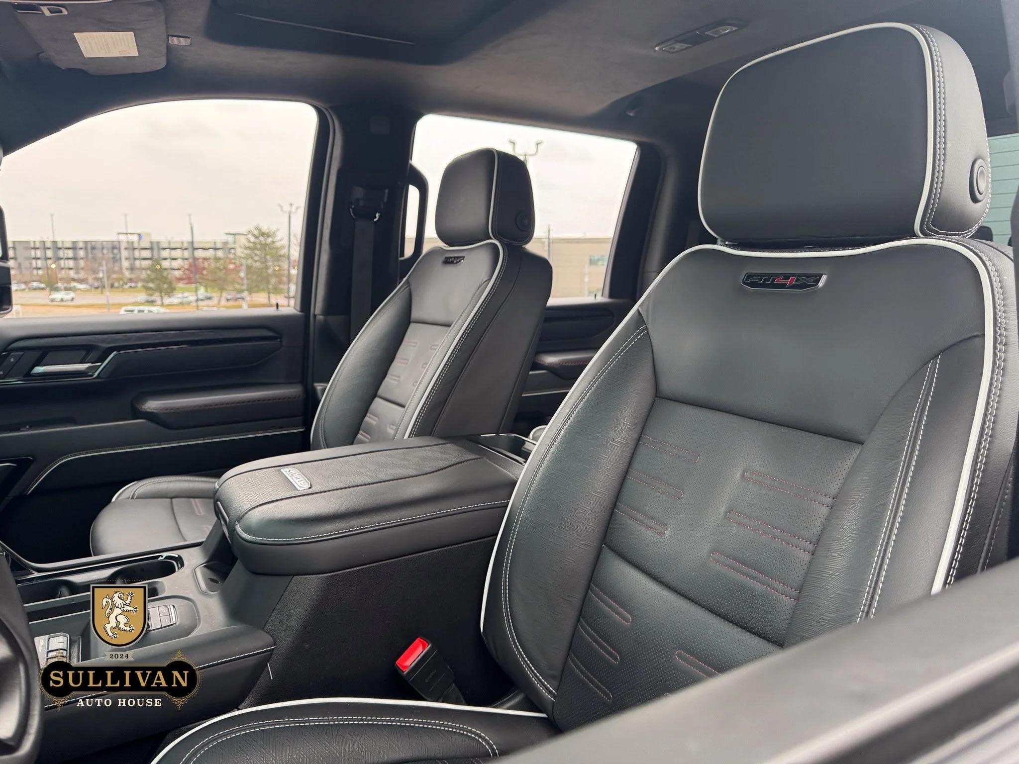 2025 GMC Sierra 2500 AT4-X