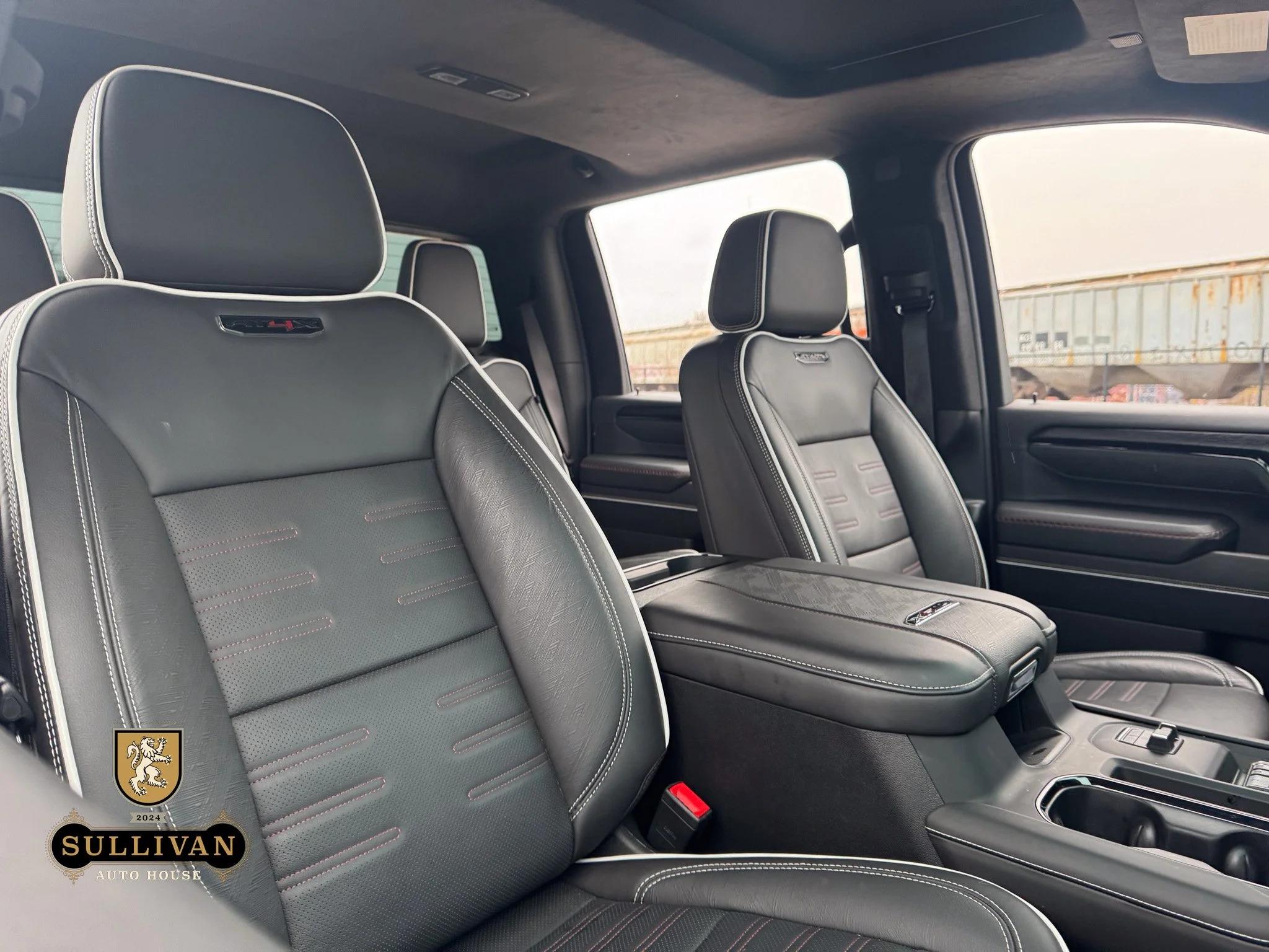 2025 GMC Sierra 2500 AT4-X