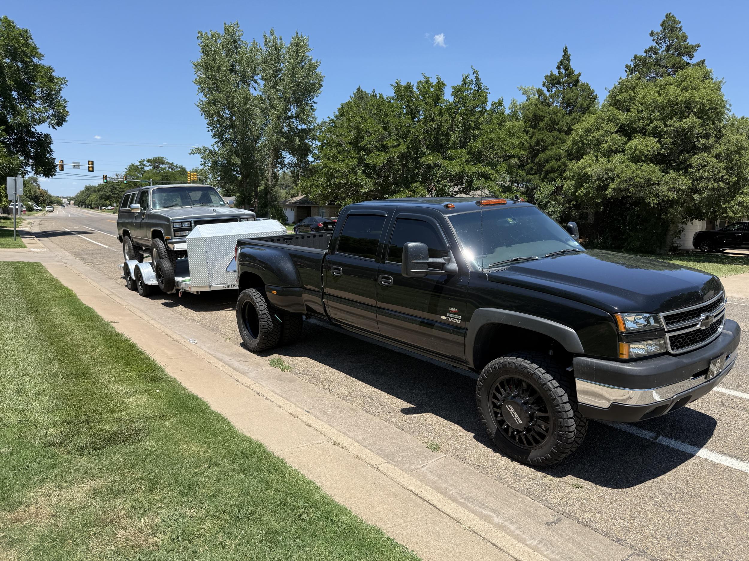 LBZ Duramax-Powered 2006 Chevrolet Silverado - 3