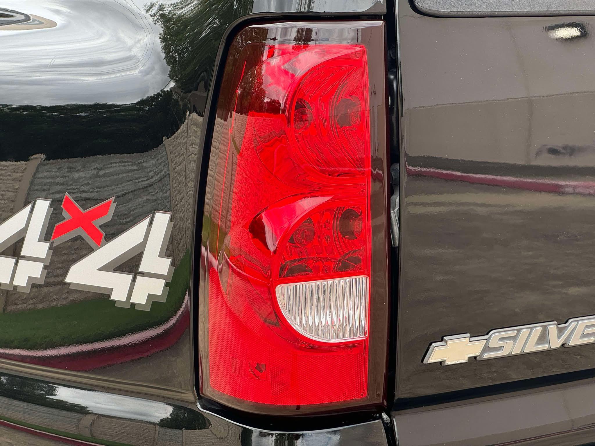 LBZ Duramax-Powered 2006 Chevrolet Silverado