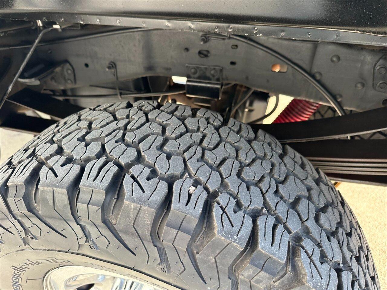 V10-Powered 2003 Ford F-250 Super Duty