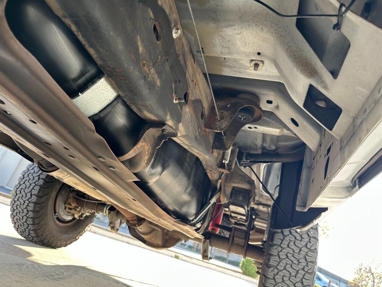 V10-Powered 2003 Ford F-250 Super Duty