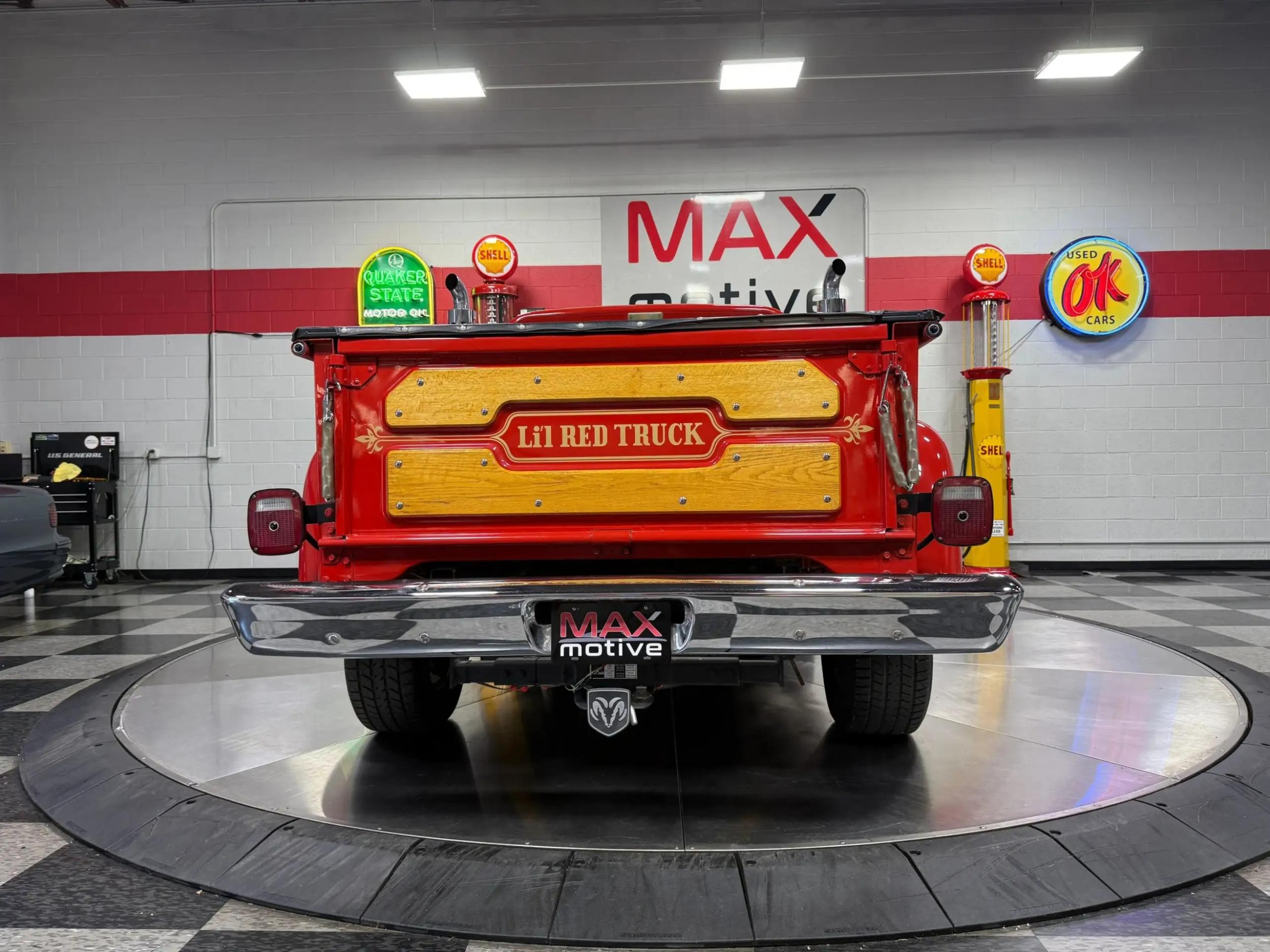 1979 Dodge D150 Li'l Red Express
