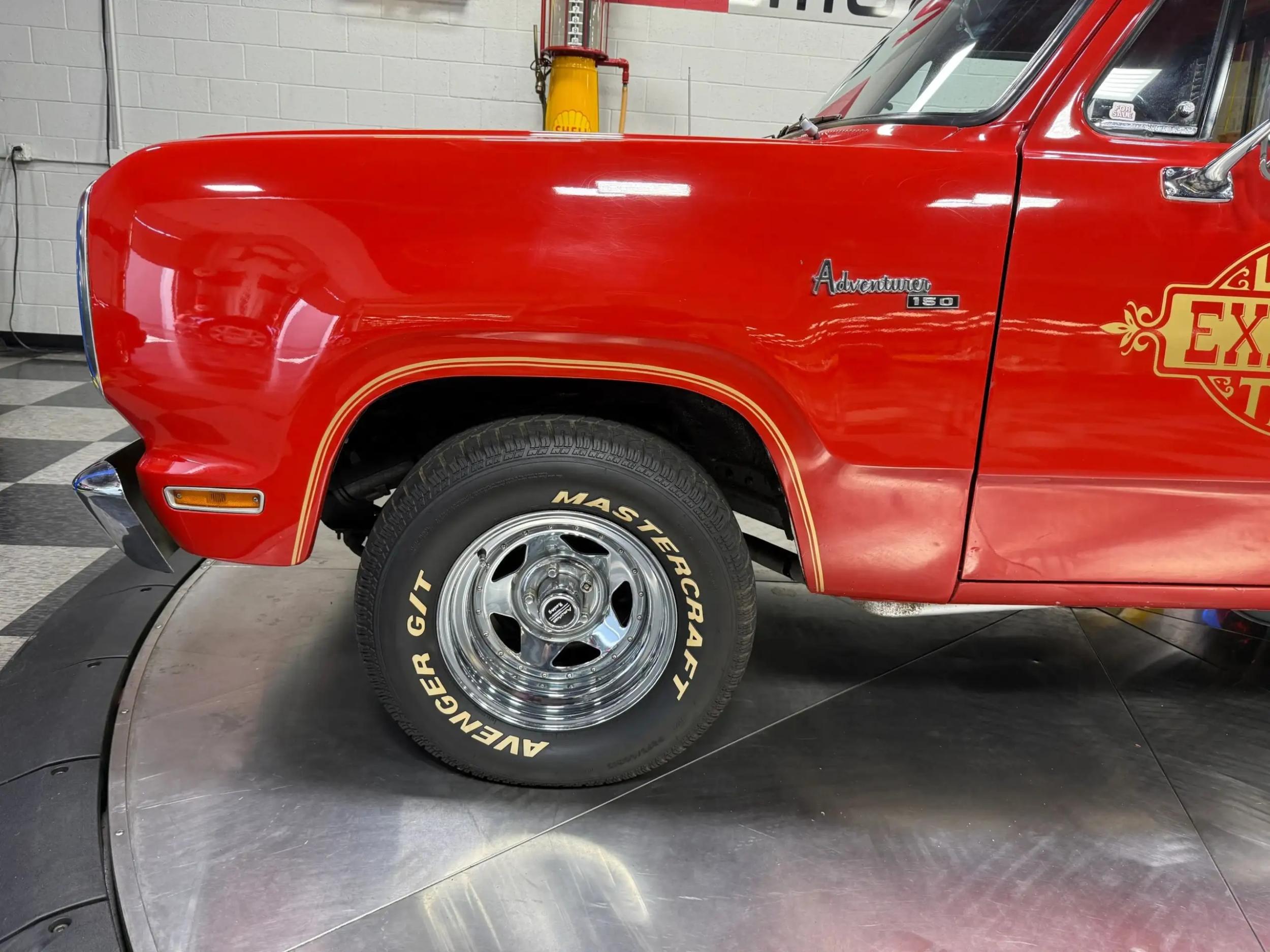 1979 Dodge D150 Li'l Red Express