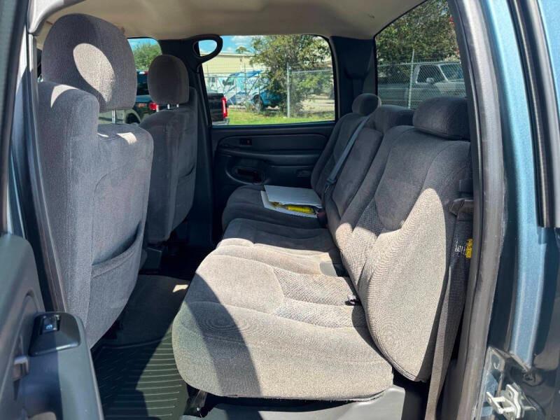 LBZ-Powered 2006 Chevrolet Silverado 3500